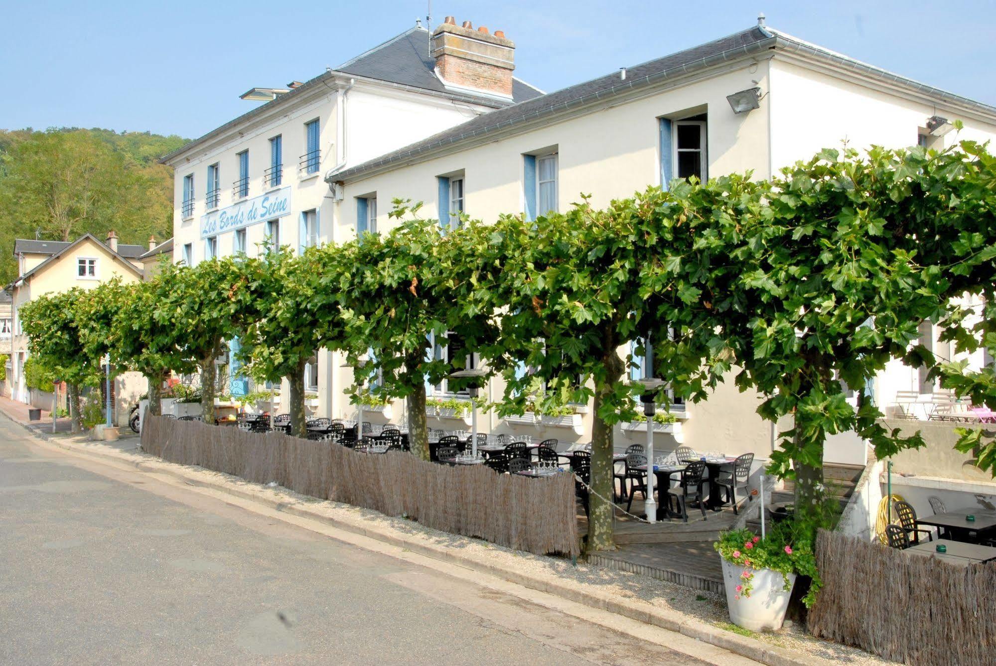 Logis Hotel & Restaurant - Les Bords De Seine لاروش غويون المظهر الخارجي الصورة