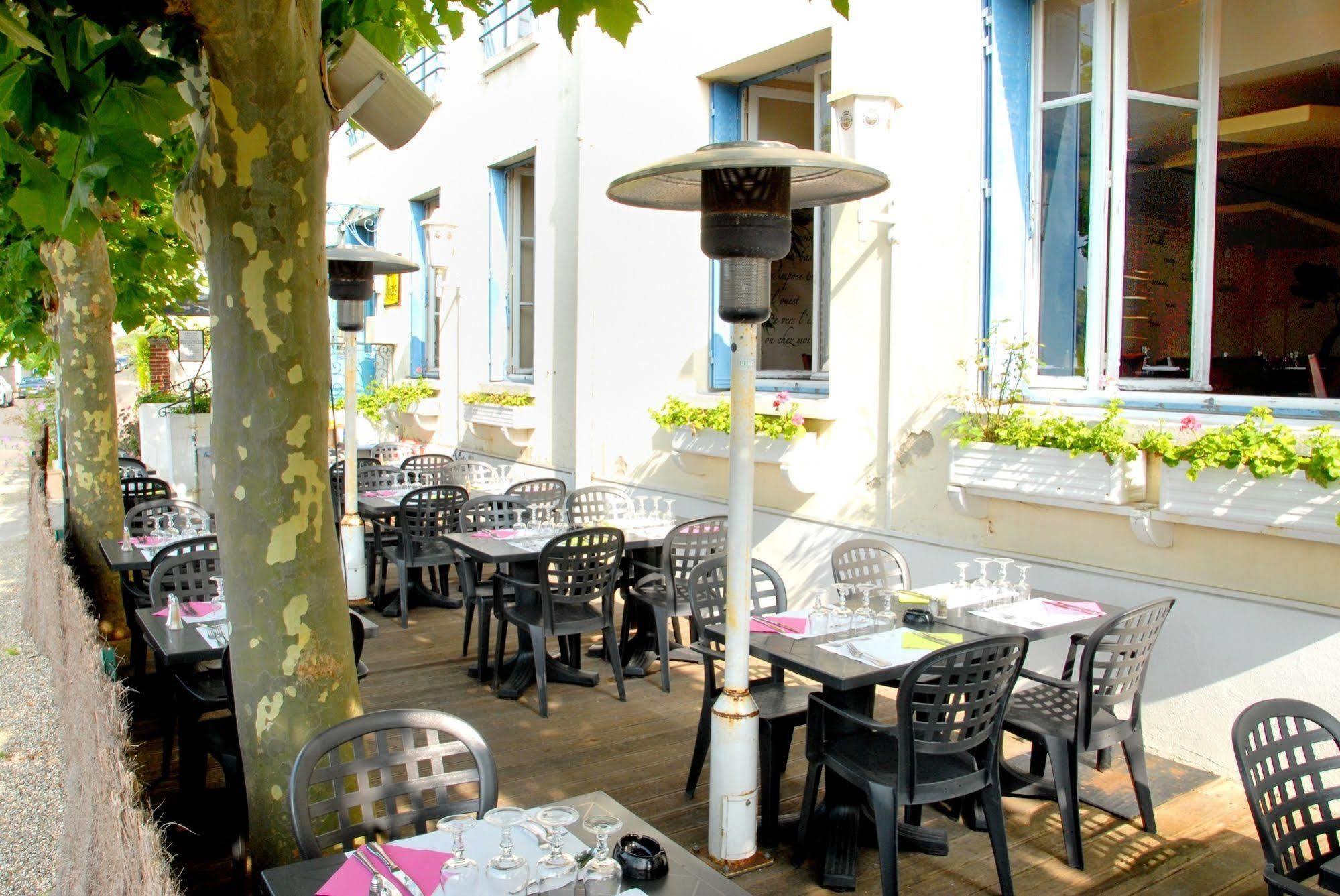 Logis Hotel & Restaurant - Les Bords De Seine لاروش غويون المظهر الخارجي الصورة